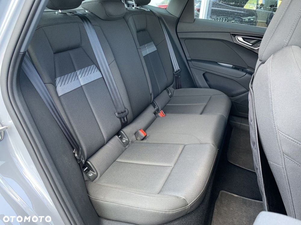Audi Q4 Sportback e-tron - 12