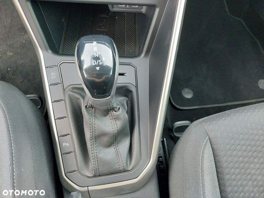 Volkswagen Polo - 16