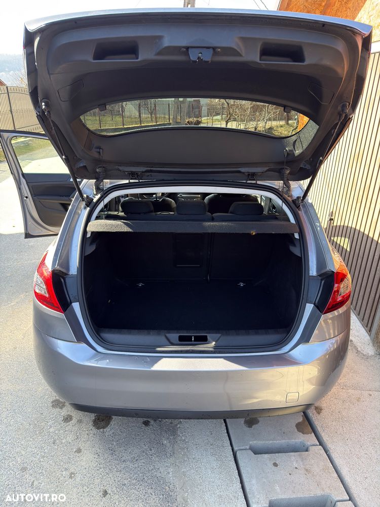 Peugeot 308 BlueHDi FAP 130 EAT8 Stop & Start Allure - 5