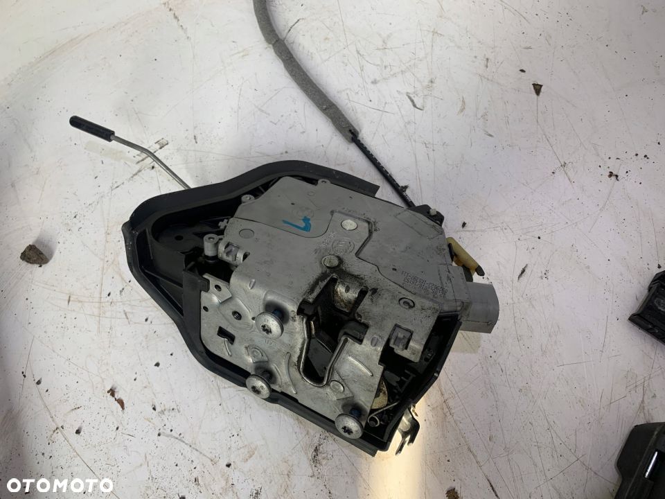 ZAMEK DRZWI LEWYCH BMW E46 COMPACT LIFT EUROPA - 3