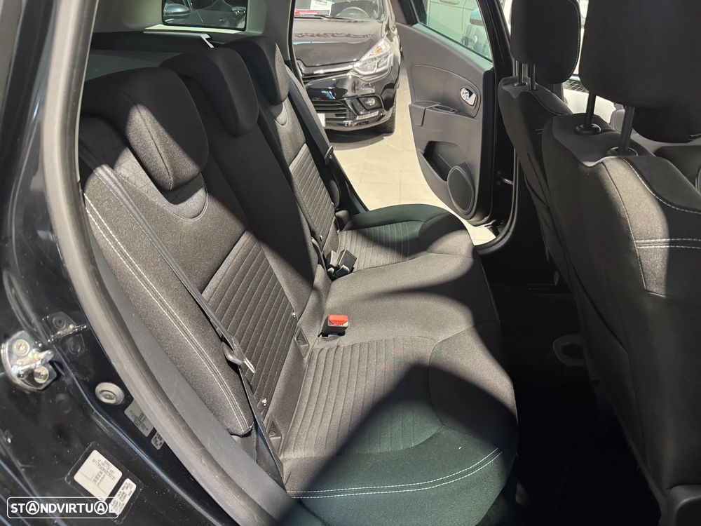 Renault Clio Sport Tourer TCe 90 Luxe - 21