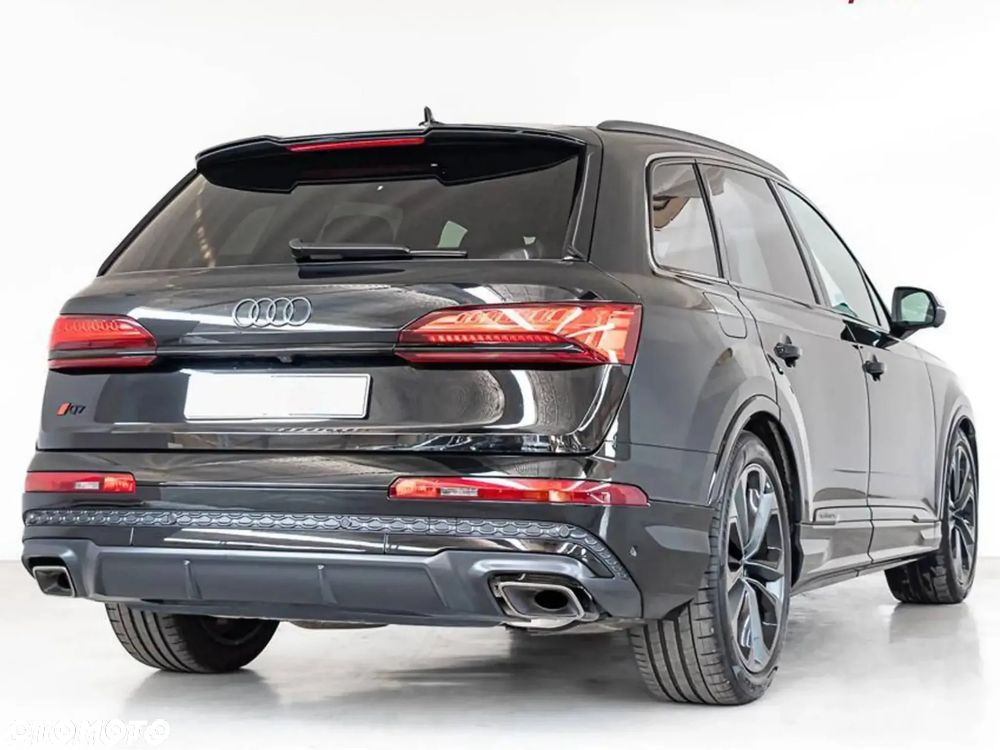 Audi Q7 - 3