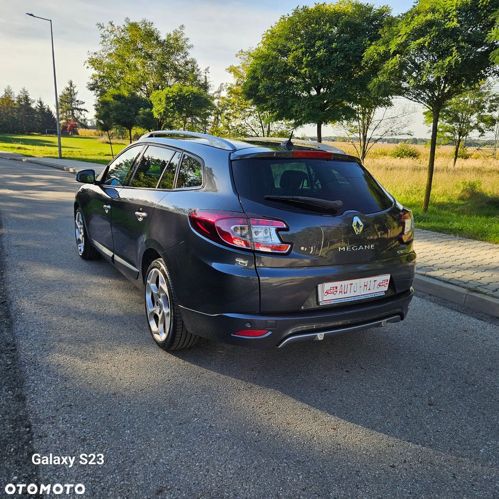 Renault Megane TCe 180 GT - 11
