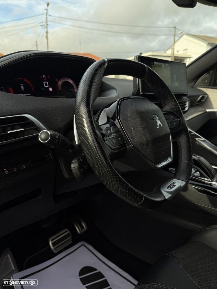 Peugeot 5008 1.5 BlueHDi GT EAT8 - 4