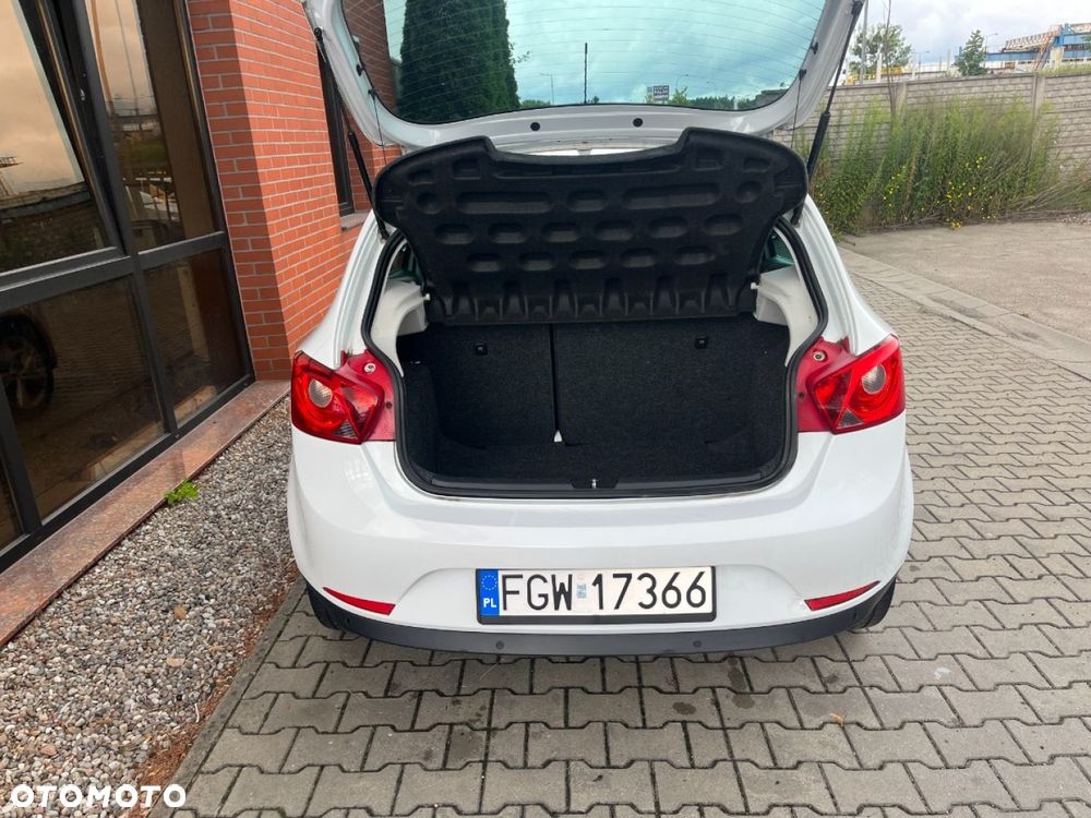 Seat Ibiza 1.4 16V Style - 26