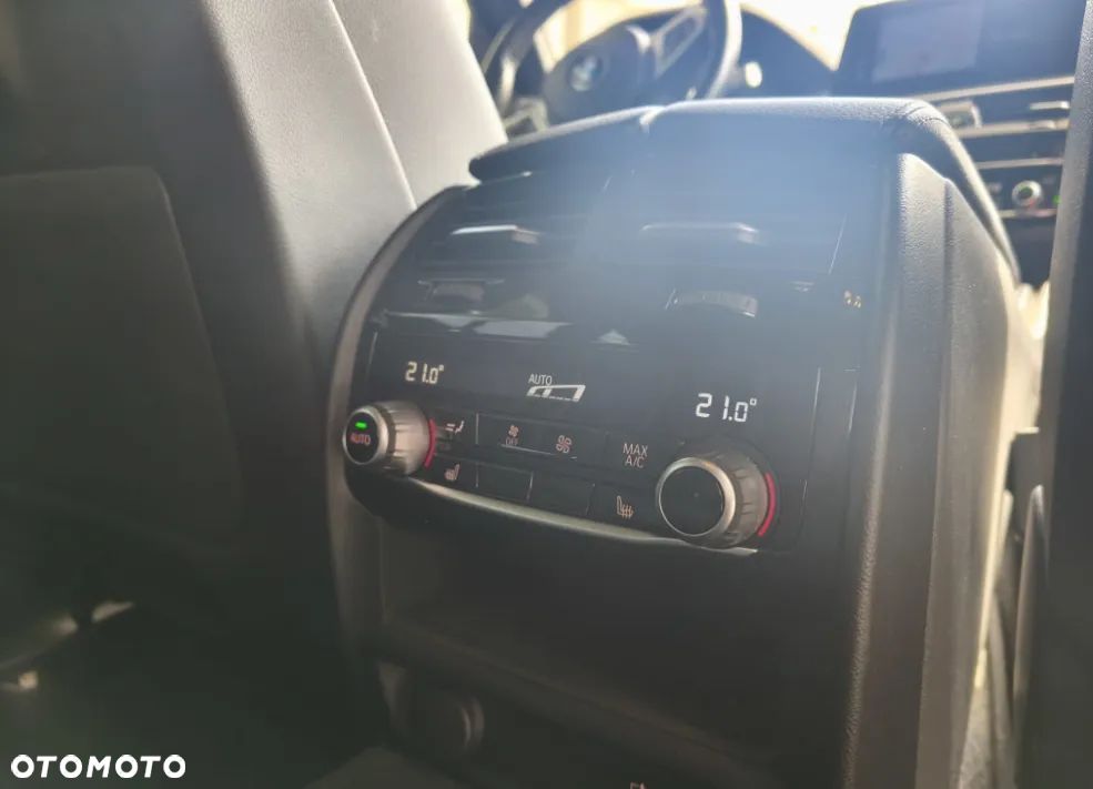 BMW Seria 5 530d xDrive M Sport Edition - 12