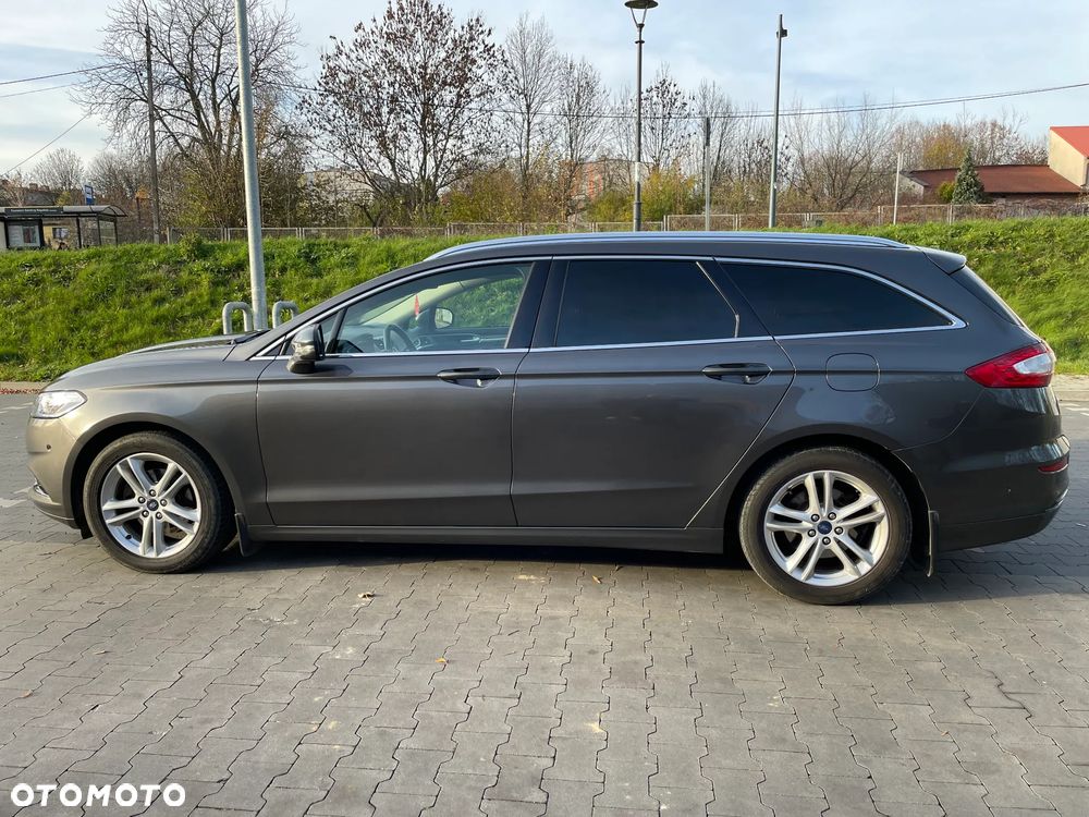 Ford Mondeo 2.0 TDCi STart-Stopp PowerShift-Aut Titanium - 4