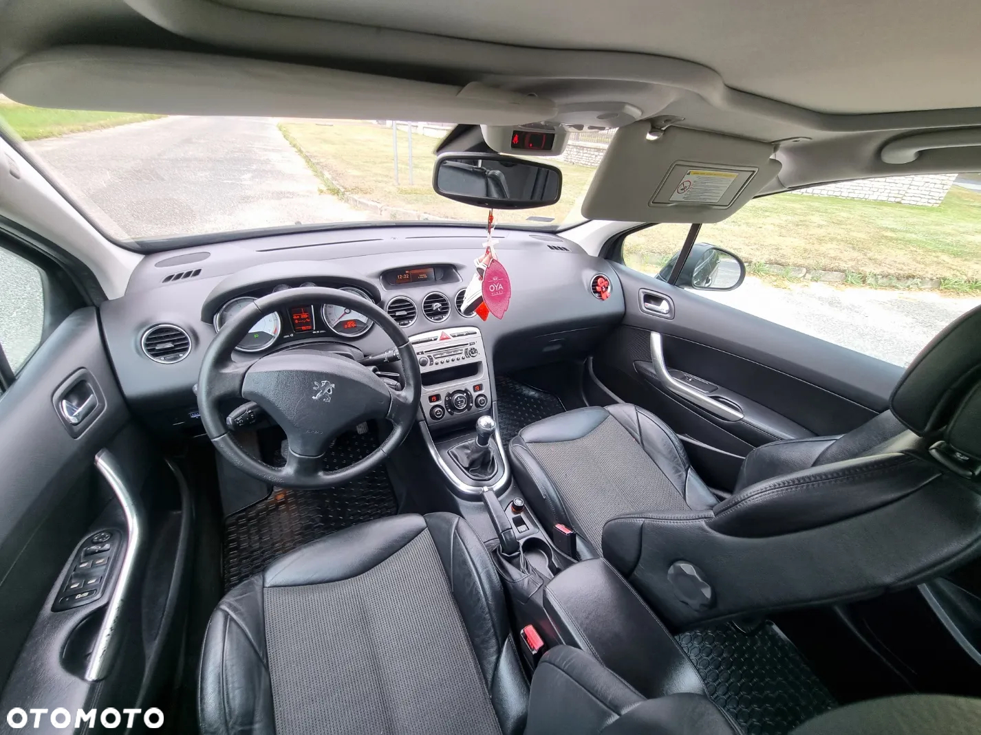 Peugeot 308 1.6 Premium Plus - 9