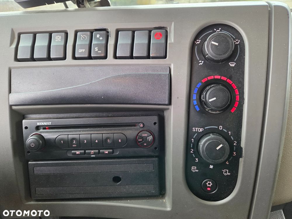 Renault Midlum 220 Atego Scania - 13