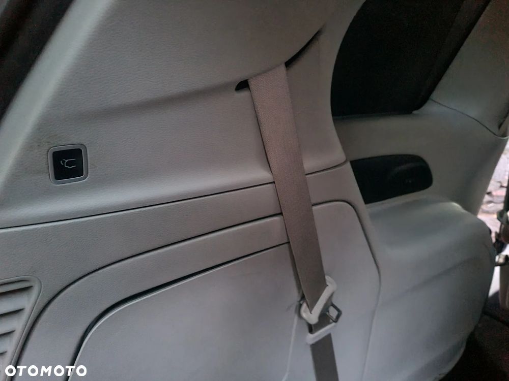 Chrysler Pacifica - 25