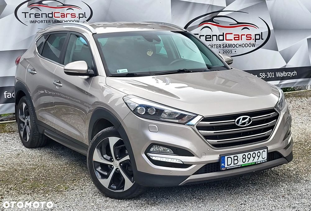 Hyundai Tucson 2.0 CRDI BlueDrive Style 2WD - 1