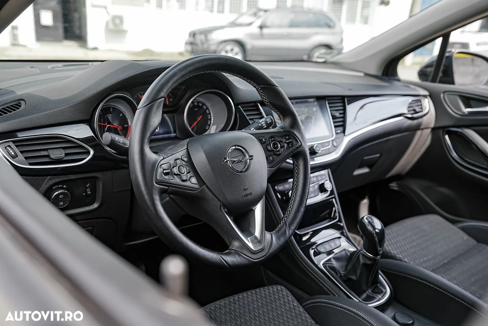 Opel Astra 1.6 CDTI ECOTEC ECOFlex Start/Stop Cosmo - 10