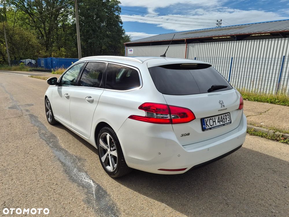 Peugeot 308 2017 photo 3