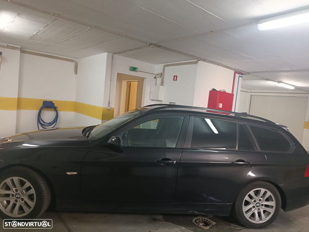 BMW 320 d Exclusive - 7