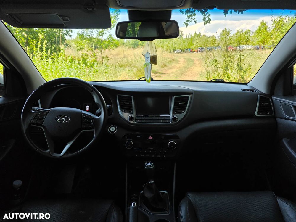 Hyundai Tucson - 10
