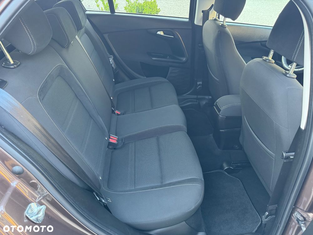 Fiat Tipo 1.4 T-Jet Business Line - 26