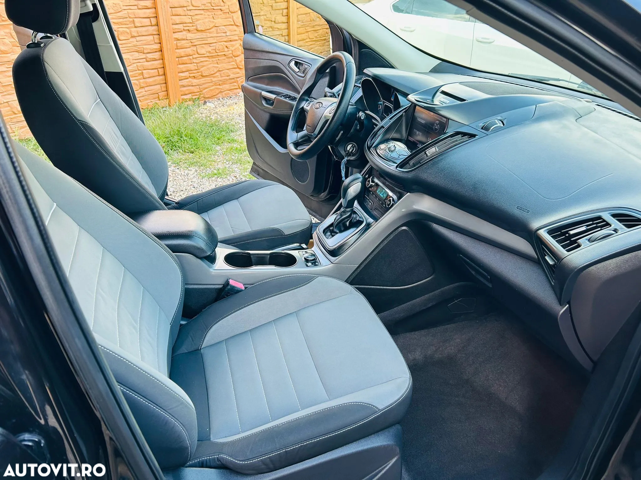 Ford Kuga - 7