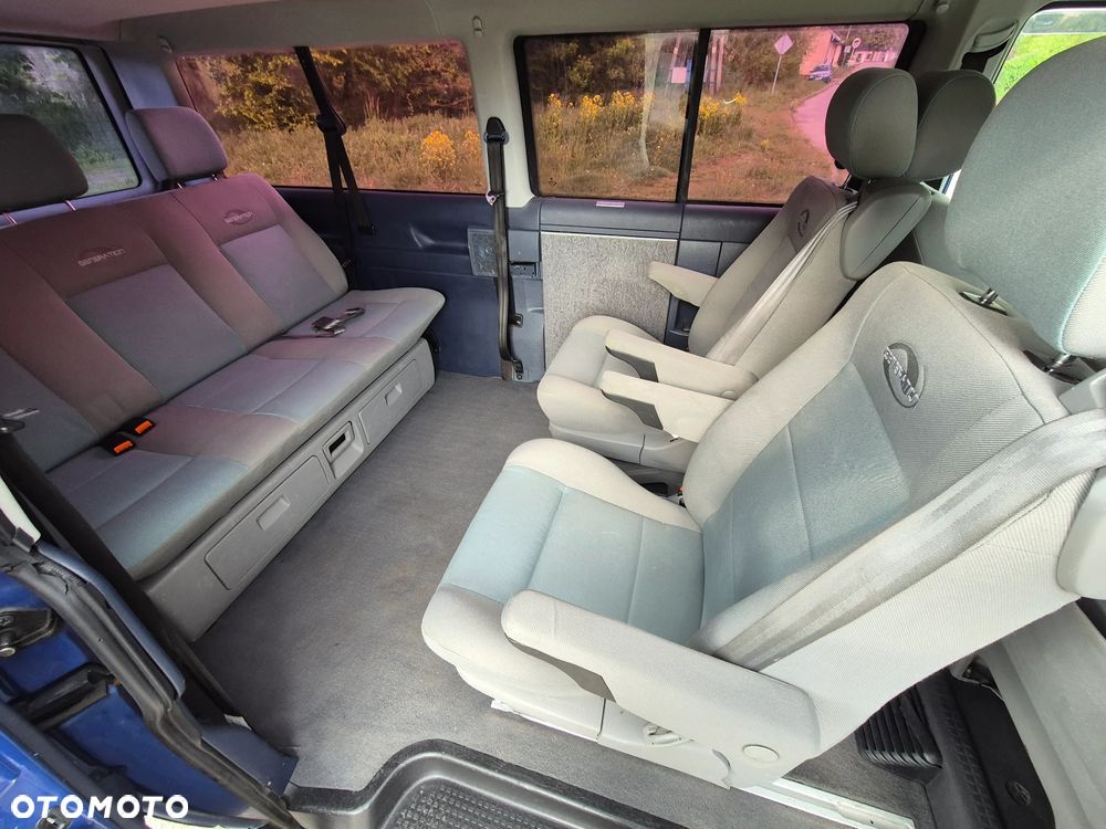 Volkswagen Caravelle TDI Basis / CL - 27