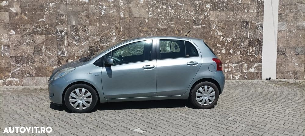 Toyota Yaris 1.4 D-4D Aut Sol - 12