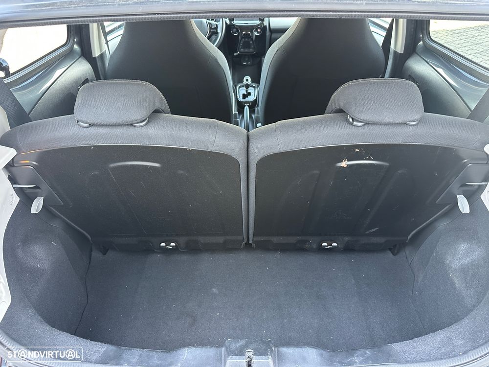 Peugeot 108 1.0 VTI Top! Allure ETG5 - 15