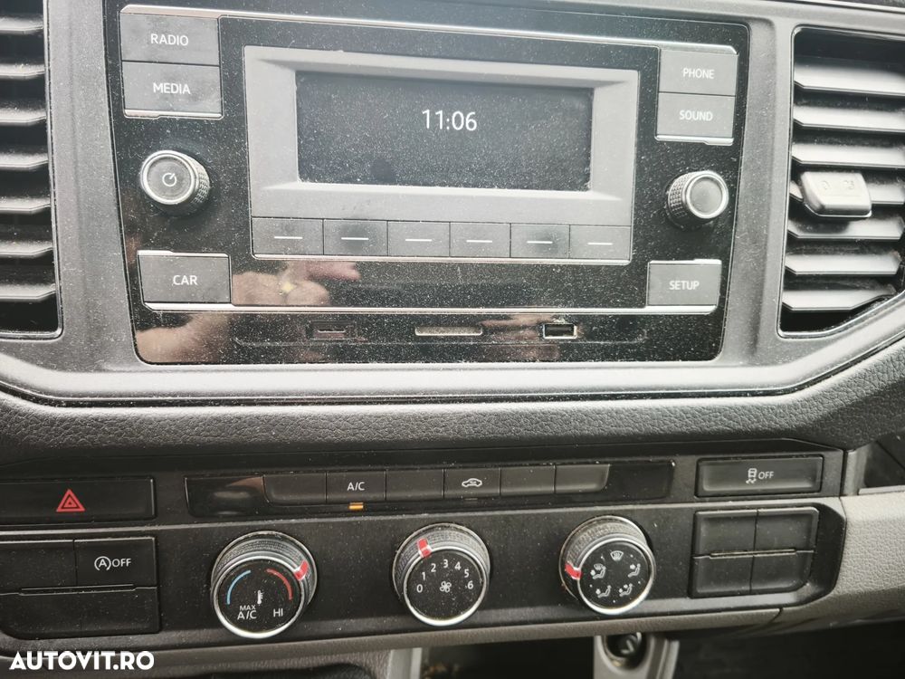 Volkswagen CRAFTER - 8