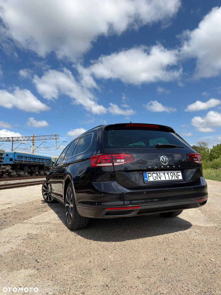Volkswagen Passat 2.0 TDI SCR DSG - 6