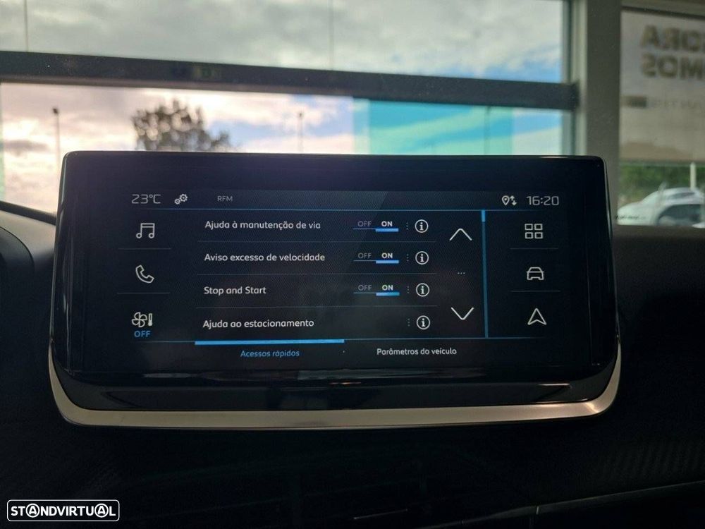 Peugeot 2008 1.2 PureTech Style - 14