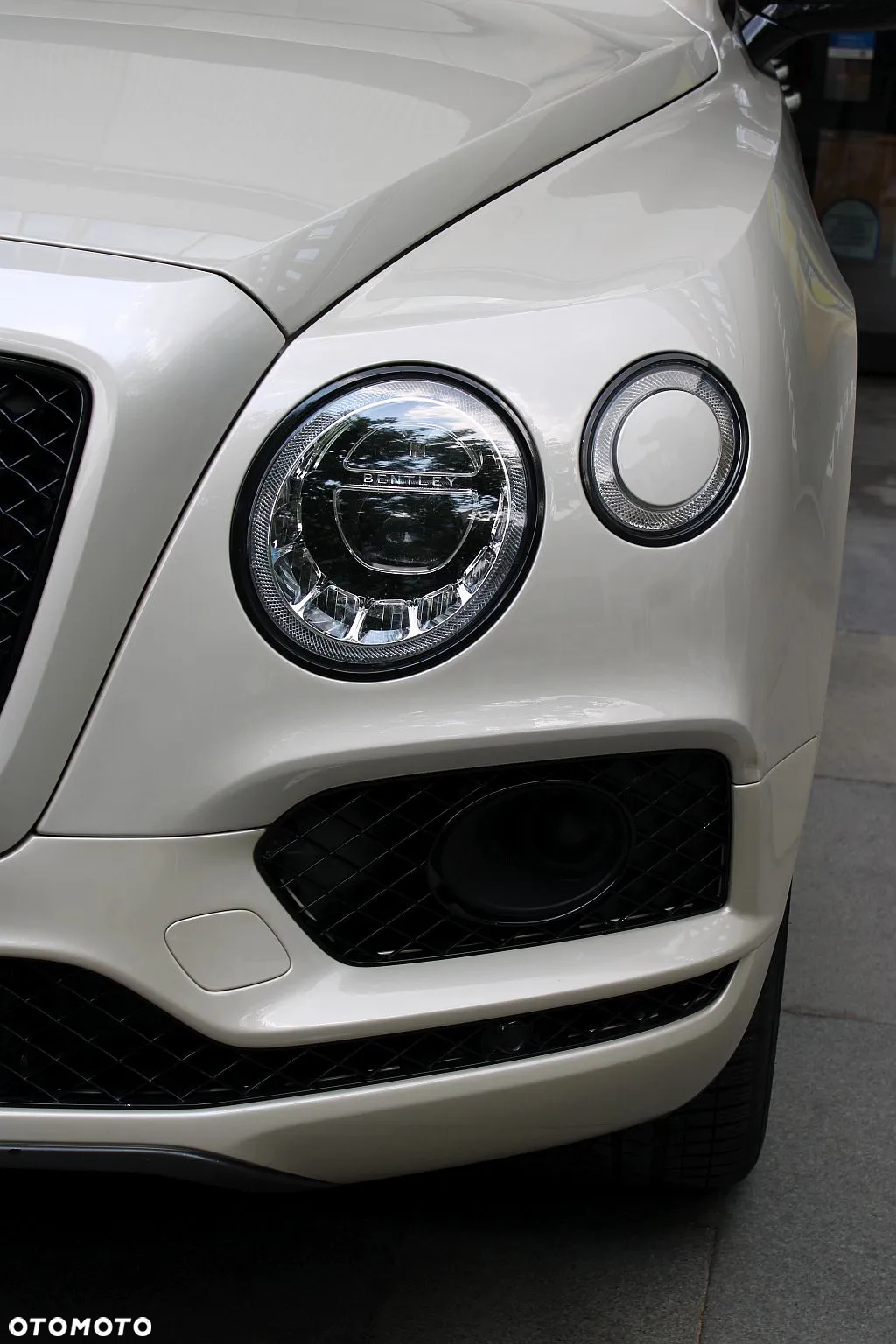 Bentley Bentayga W12 - 5