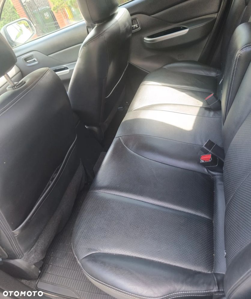 Mitsubishi L200 2.4 d DC Intense Plus EU6 - 15