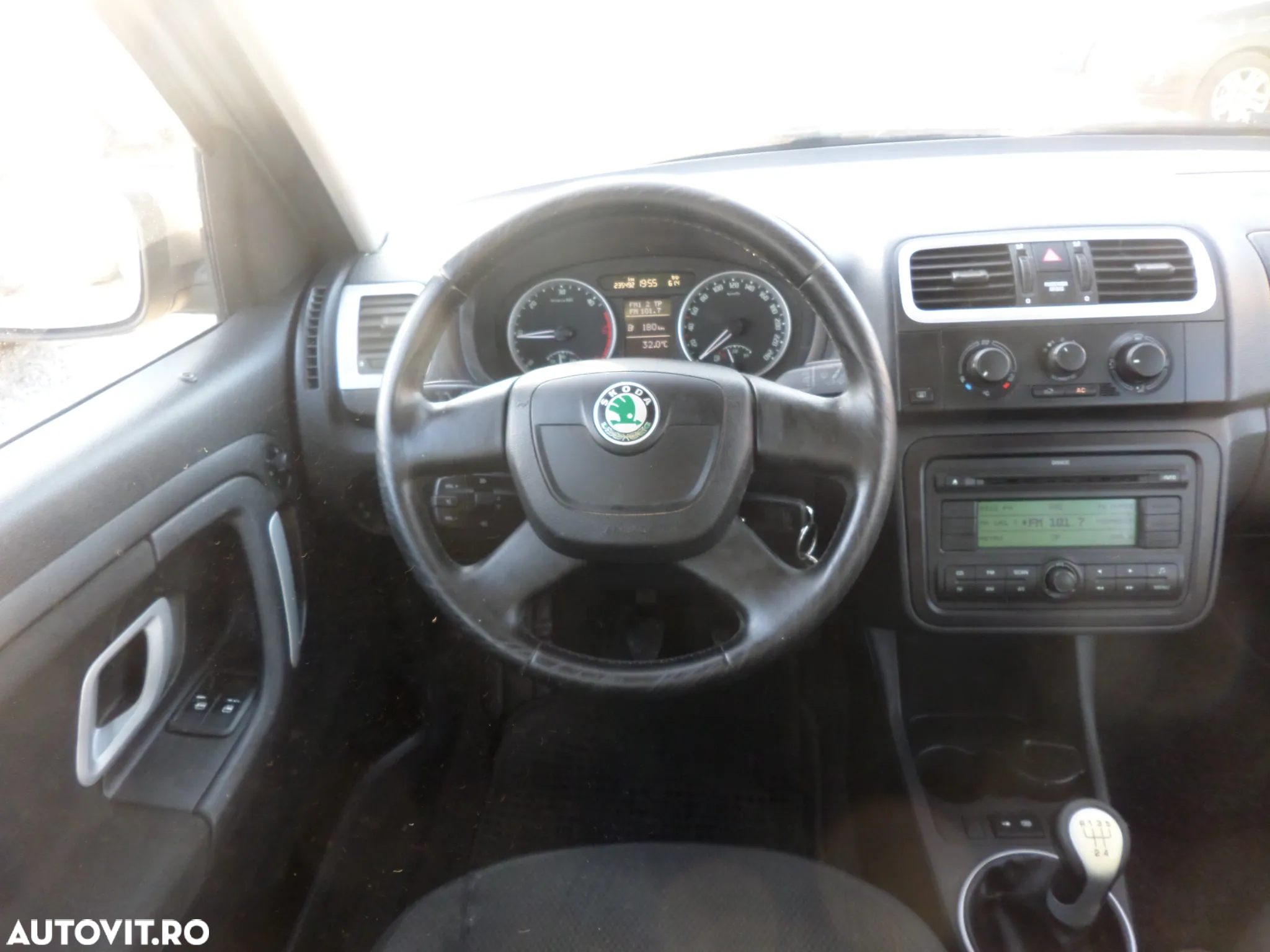 Skoda Roomster 1.9 TDI Comfort PLUS EDITION - 7