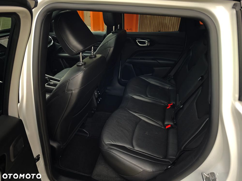 Jeep Compass - 27