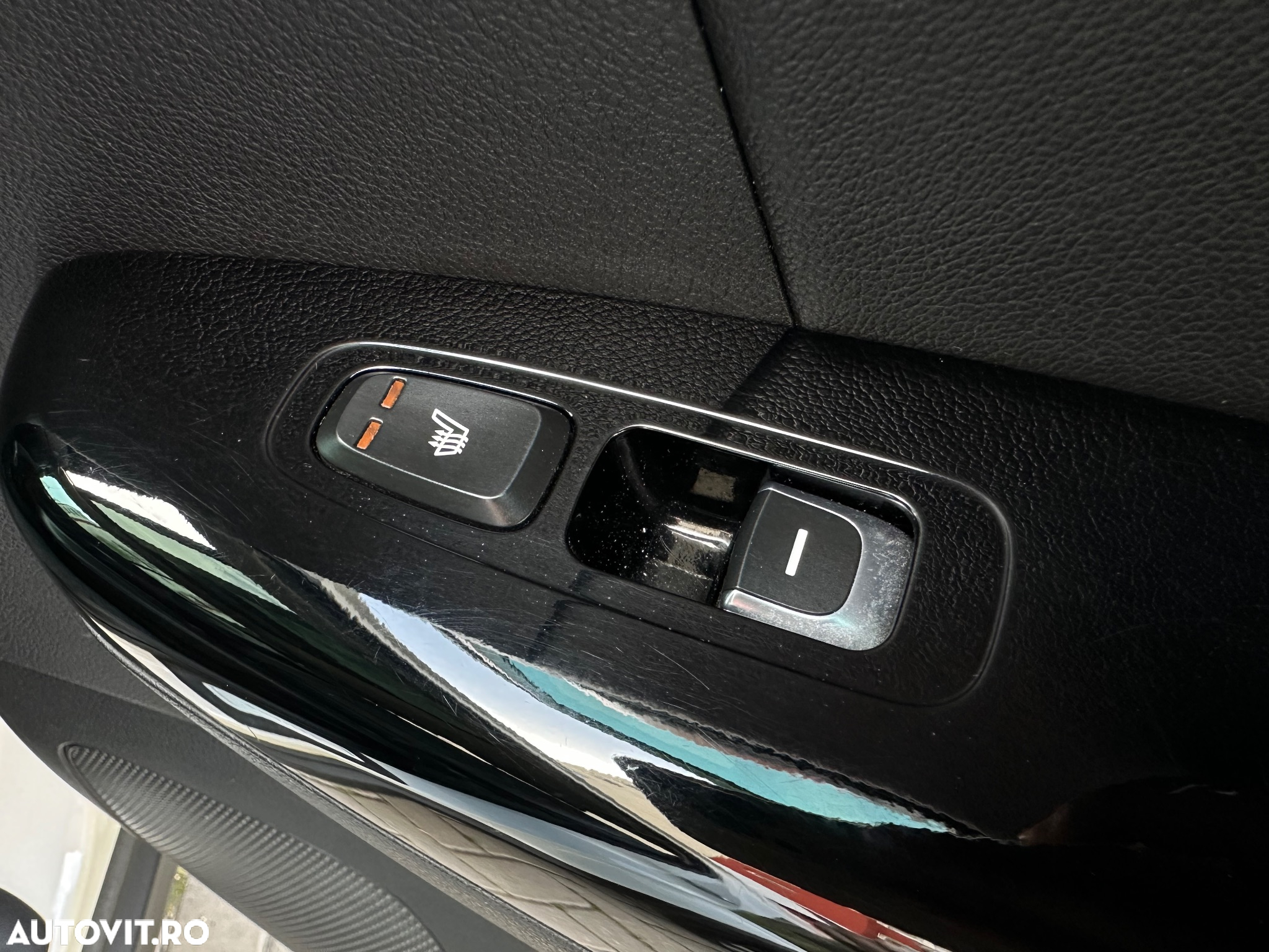 Kia Sportage 2,0 CRDI AWD Vision - 36