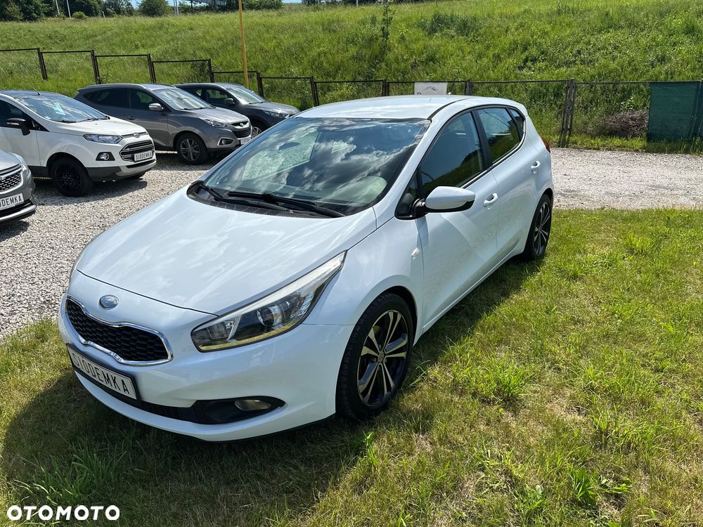 Kia Ceed - 3