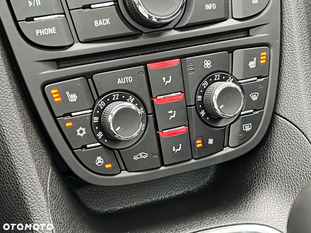 Opel Meriva 1.4 T Cosmo - 32