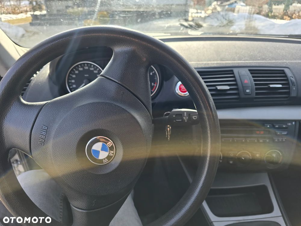 BMW Seria 1 - 9