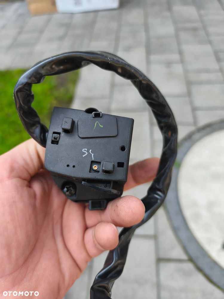 Przełącznik lewy KTM 125 390 RC - 7