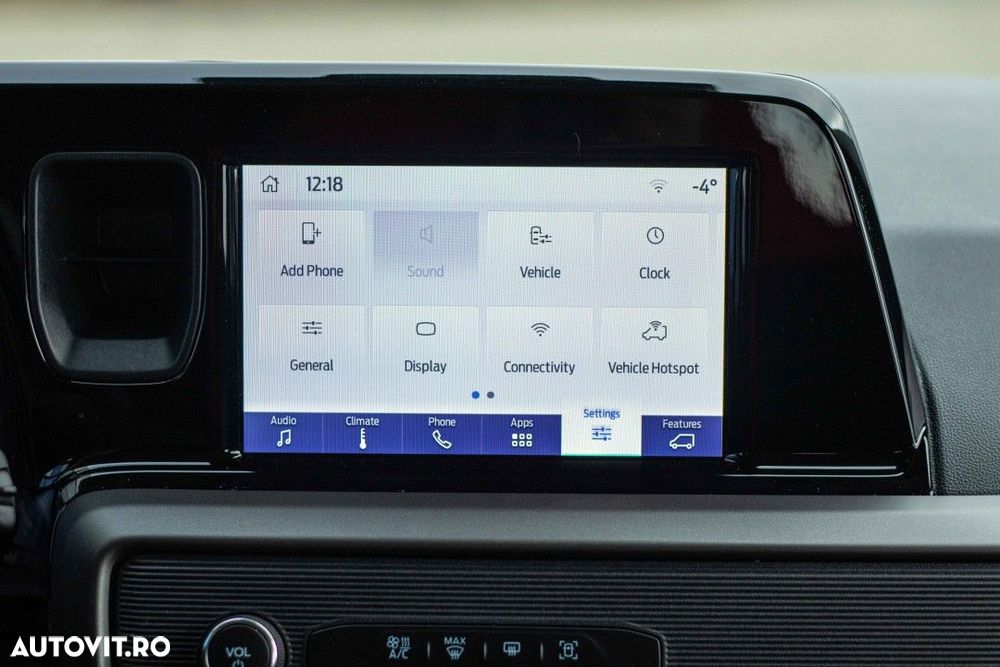 Ford Tourneo Courier 1.0 EcoBoost Trend - 35