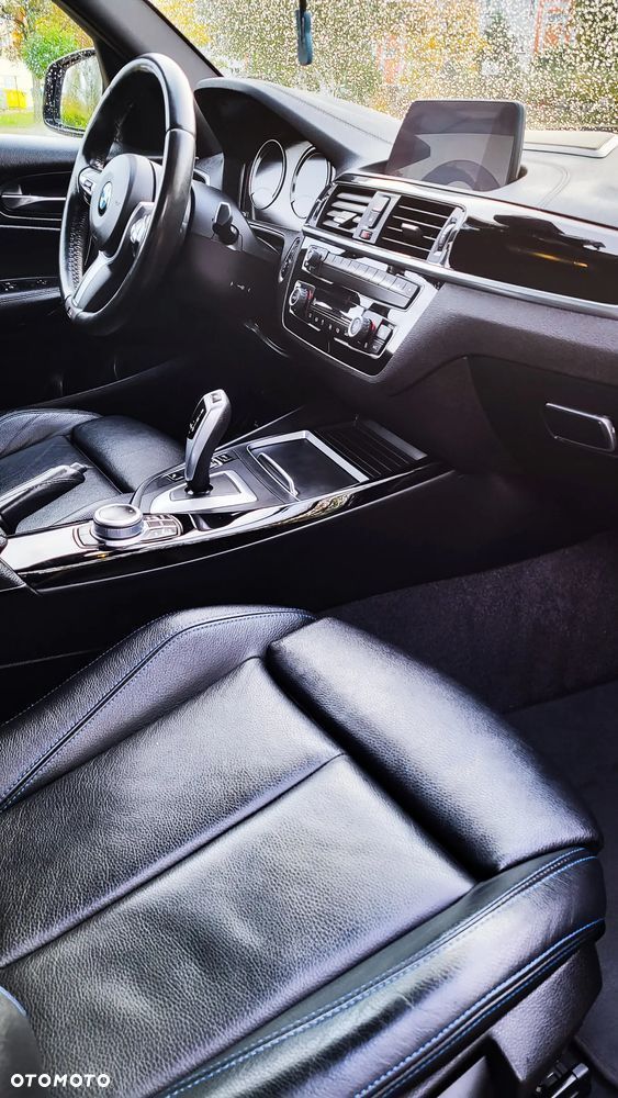 BMW Seria 1 118i M Sport Shadow - 12