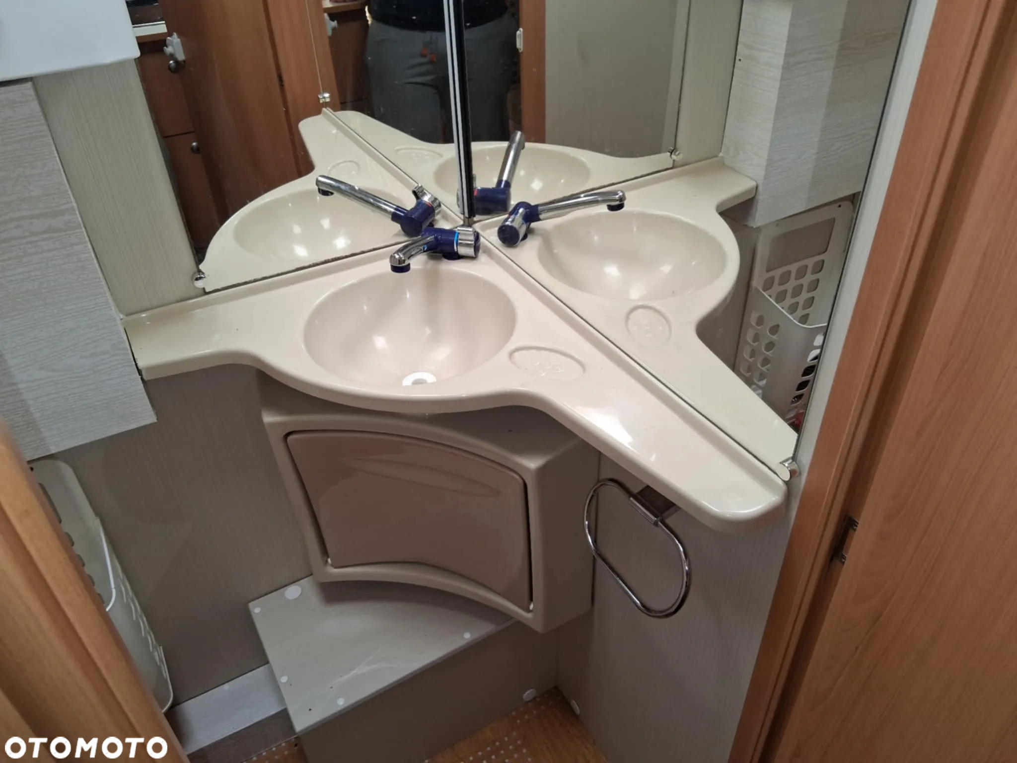 Caravelair EMERAUDE III 370 - 14