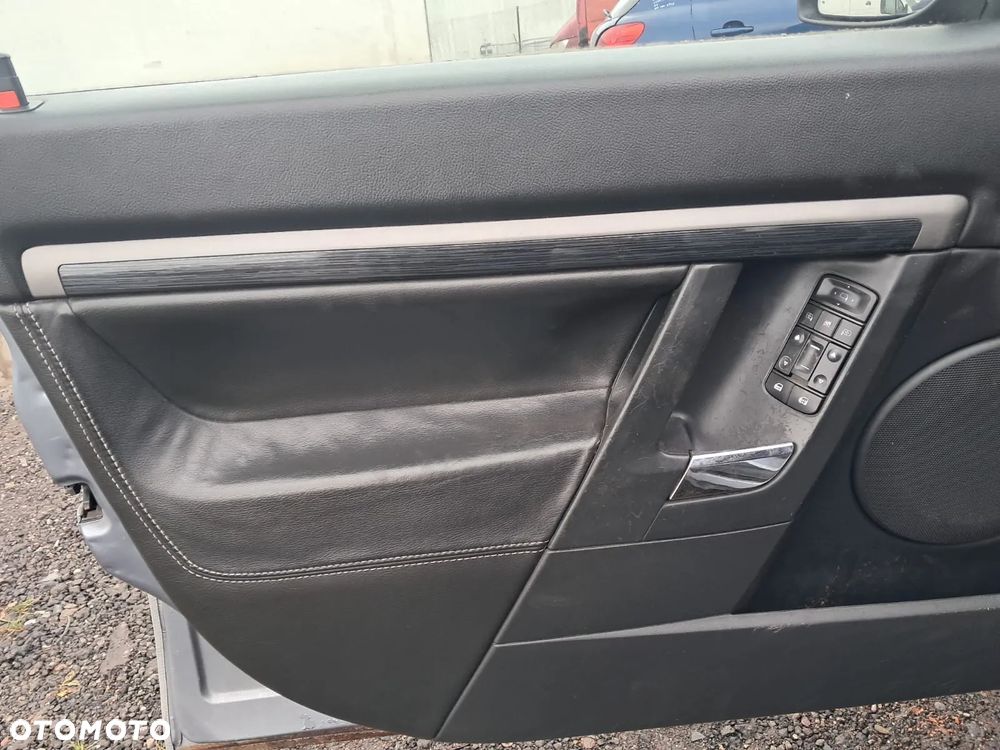 ❌Dawca części ❌OPEL VECTRA C LIFT HB 2006 1.9 CDTI Z19DTH KOD LAK: Z163 - 18
