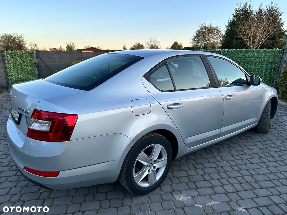 Skoda Octavia 1.6 TDI Ambition - 19