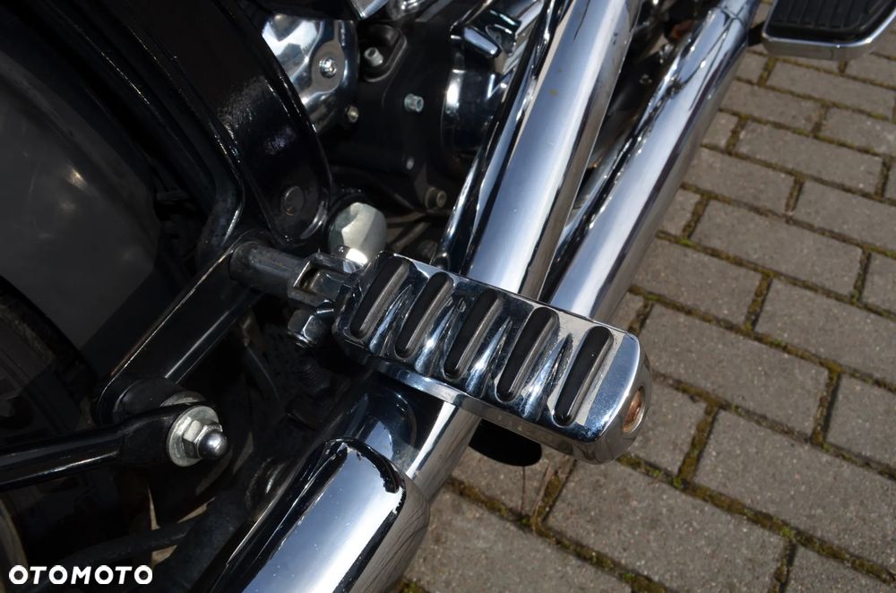 Harley-Davidson Softail Heritage Classic - 16