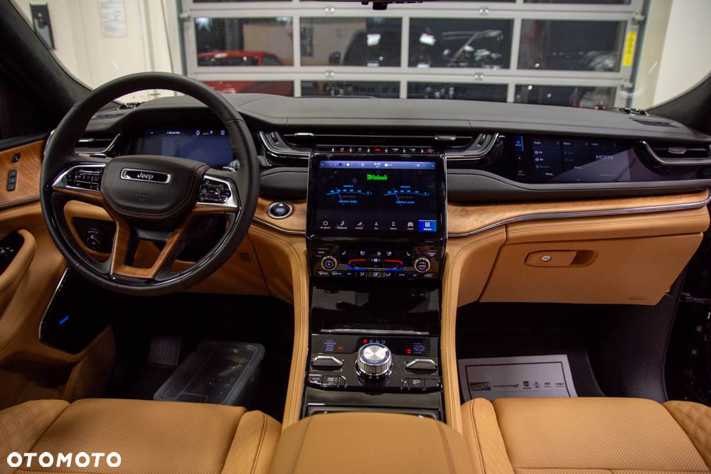 Jeep Grand Cherokee - 3