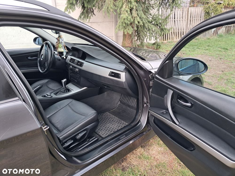 BMW Seria 3 320d - 18