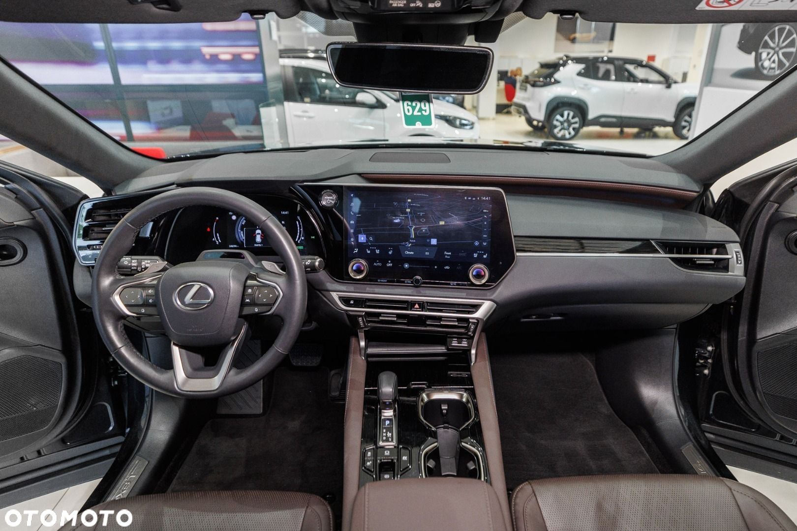 Lexus RX - 8