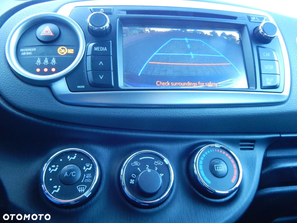 Toyota Yaris 1.33 Trend - 25