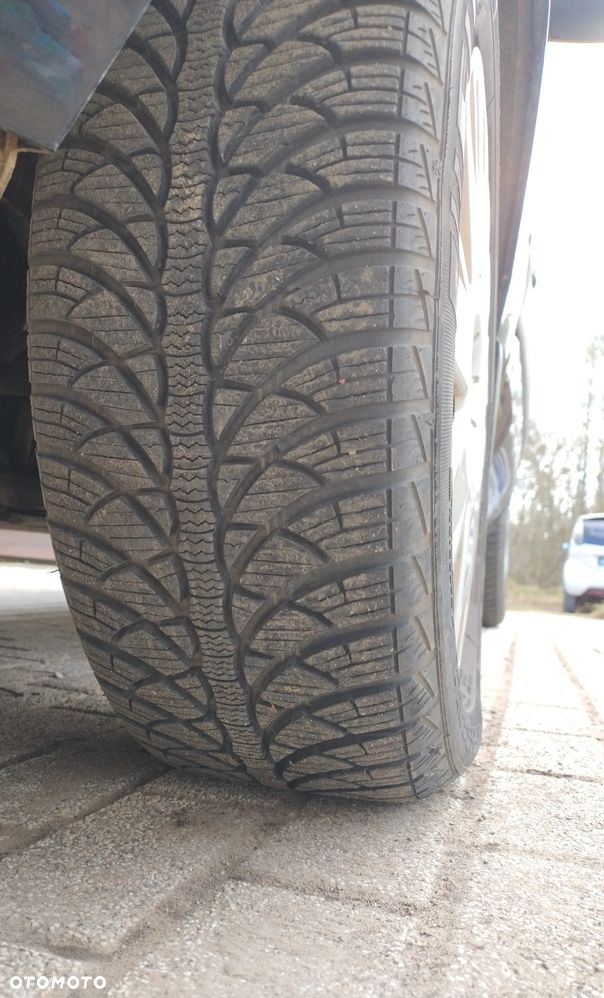 Ford Fusion 1.4 Ambiente - 23