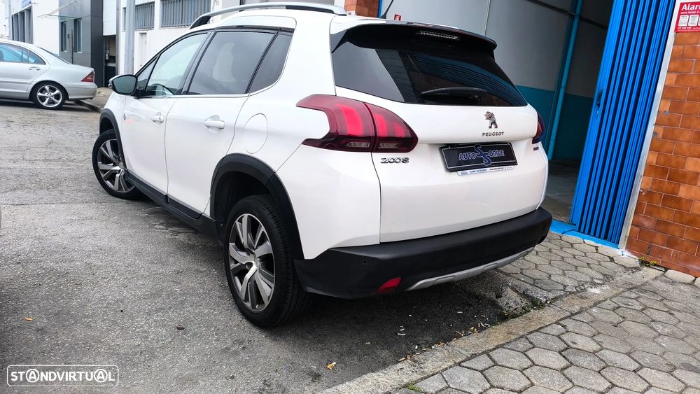 Peugeot 2008 1.2 PureTech Allure - 13