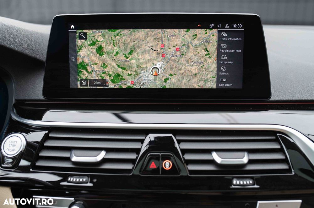 BMW Seria 5 520d xDrive AT - 20