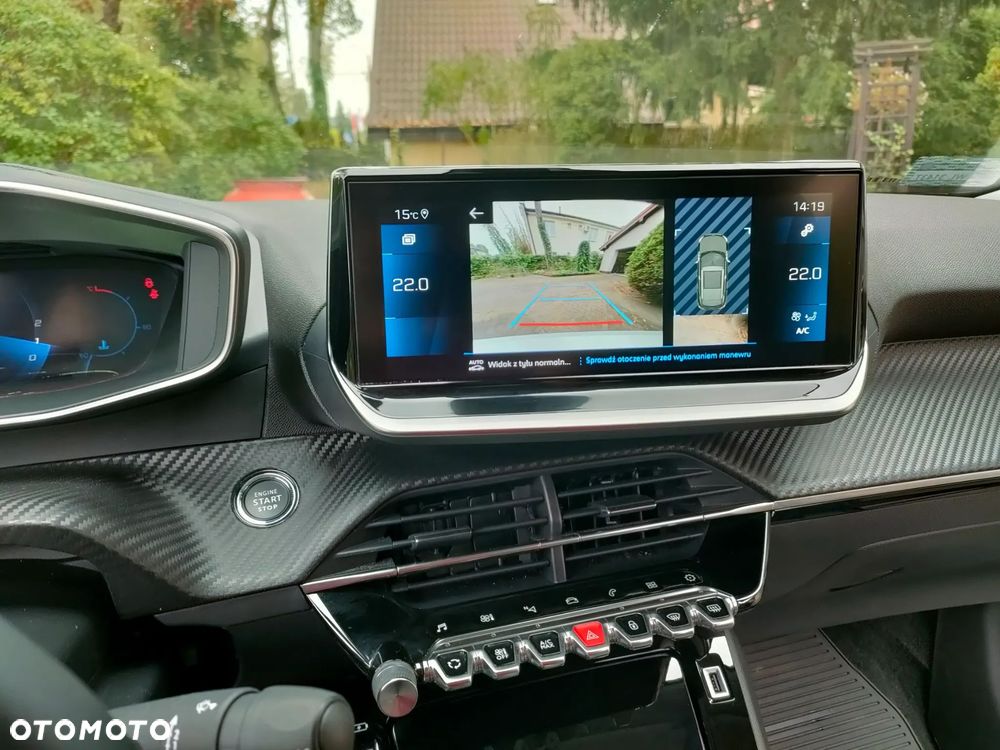 Peugeot 2008 1.2 PureTech Allure Pack S&S - 17